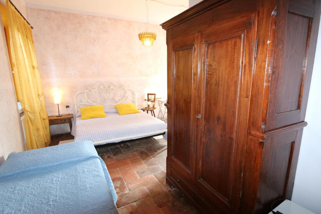 B&B Coco Loco Sesto Calende Exteriér fotografie